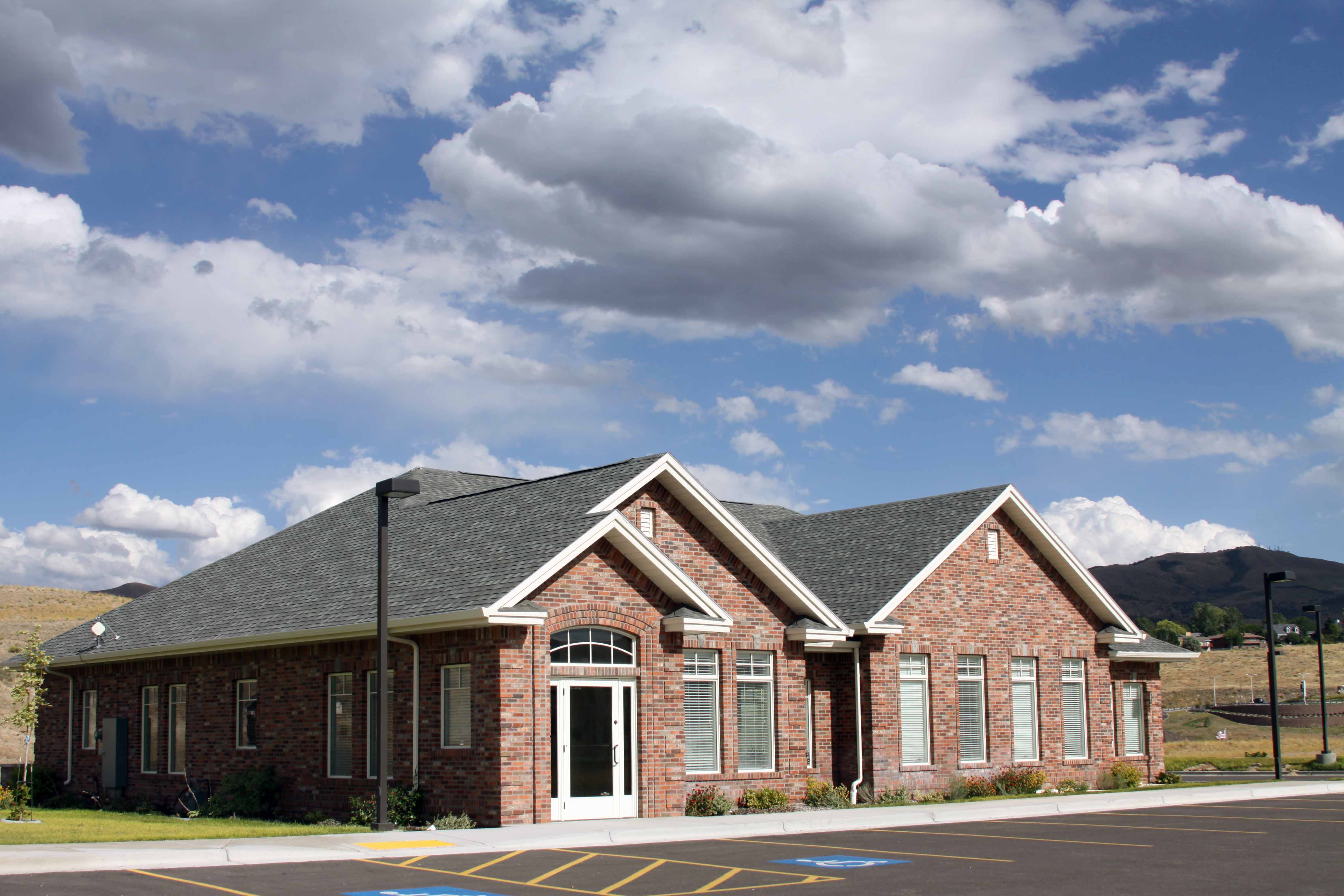 Exterior of the Idaho Center for Oral & Facial Surgery office